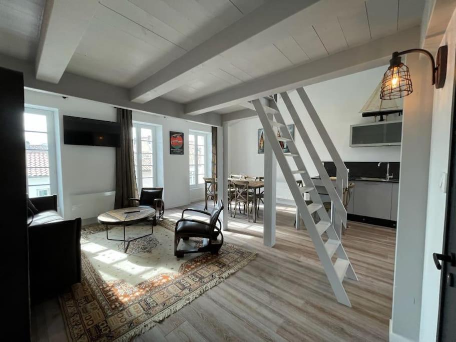 Apartment Grand Ancien En Centre La Rochelle (Charente-Maritime)