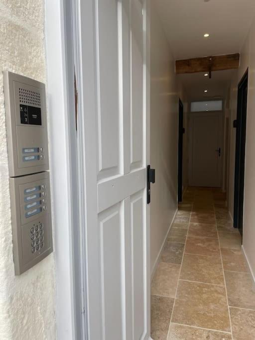 Apartment Grand Ancien En Centre