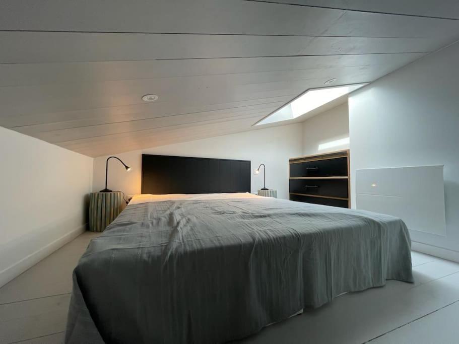 Apartment Grand Ancien En Centre
